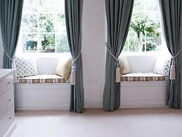 Ecton House