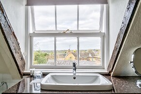 Ecton House