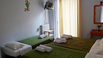 Hotel Galaxias