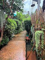 Se Sun Amphawa