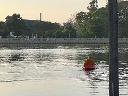 Se Sun Amphawa