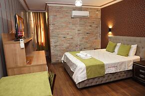 Adana Saray Hotel