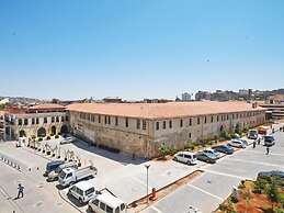 Sirehan Hotel