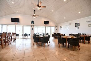 Fountain Bay Resort & Marina