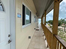 Fountain Bay Resort & Marina