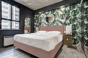 Pierce Boutique Apartments