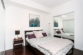 Platinum Suites - Breathtaking CN Tower View