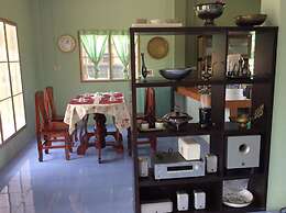 Chaleena Homestay
