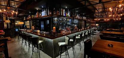 Ankars Suites & Hotel