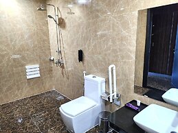 Park Regis Lotus Hotel