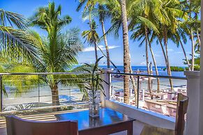 Costa Palawan Resort
