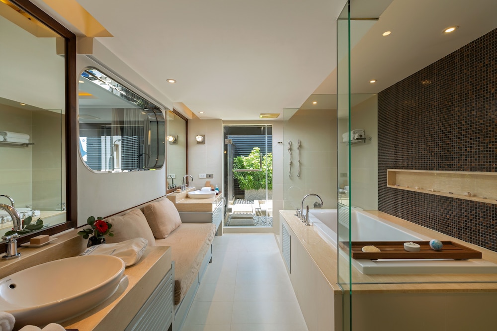 The Boathouse Phuket
