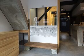 Hostel Yuigahama & Soba Bar