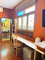 Pao Come Boutique House