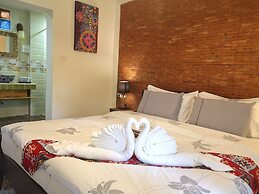 Pao Come Boutique House