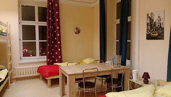 One Lucky Hostel - Old Town