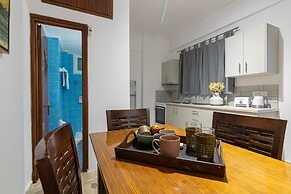 Denise Studios & Apartments