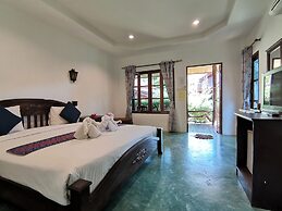 Lanta Whiterock Resort