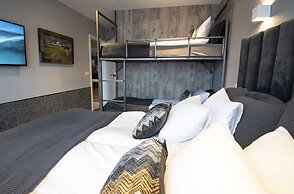 B14 Apartments & Rooms