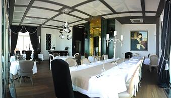 Venn Boutique Hotel - Boutique Class