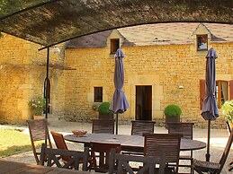 Chambre D'hôtes La Rossillonie