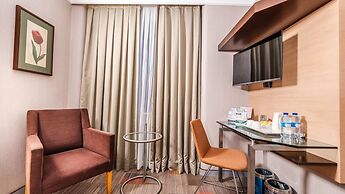 Lamartine Hotel