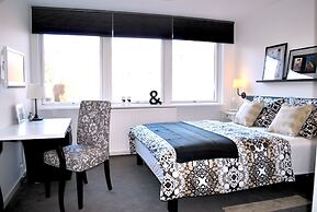 Hotel M18