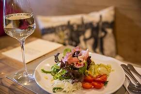 COOEE alpin Hotel Dachstein