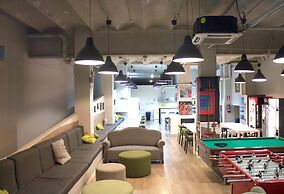 Hola Hostal Eixample - Hostel