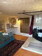 Valley Inn Cave Hotel