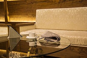 Esin Hotel
