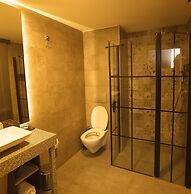 Esin Hotel