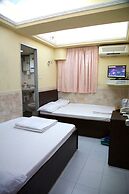Yau King Hotel