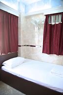 Yau King Hotel