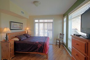 Discovery Bay Resort by KVR
