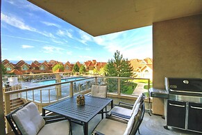 Sunset Waterfront Resort by KVR