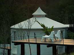 Vorona Resort