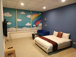 85 Love Hotel