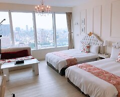 85 Love Hotel