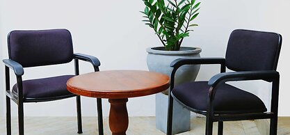 D Plus B&B Negombo