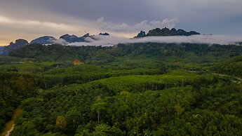 Khaosok River Home Resort