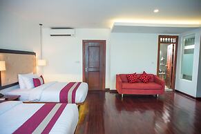 Naga Gate Boutique Hotel