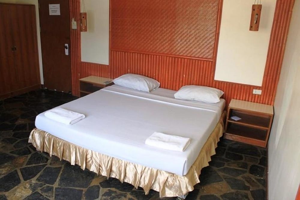 Phi Phi Inn