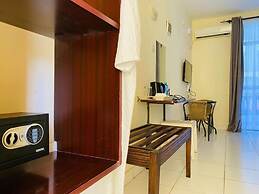 Merry Villa Hotel & Apartments
