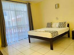 Merry Villa Hotel & Apartments
