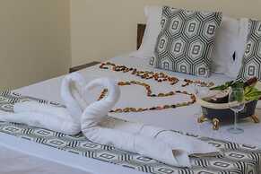 Merry Villa Hotel & Apartments