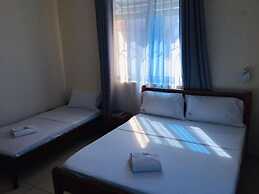 Merry Villa Hotel & Apartments