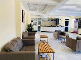 Merry Villa Hotel & Apartments