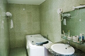 Orient Park Hotel