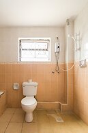Upperhill Blueberry Hotel